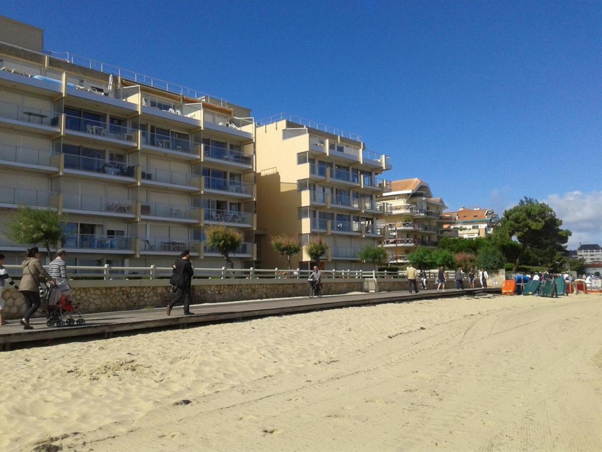 Apartment T2 Avec Terrasse Sud, Acces Et Parking Securise A - Fr-1-374-85